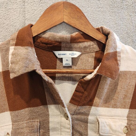 Old Navy Brown and Cream Plaid Blouse - Picture 3 of 10